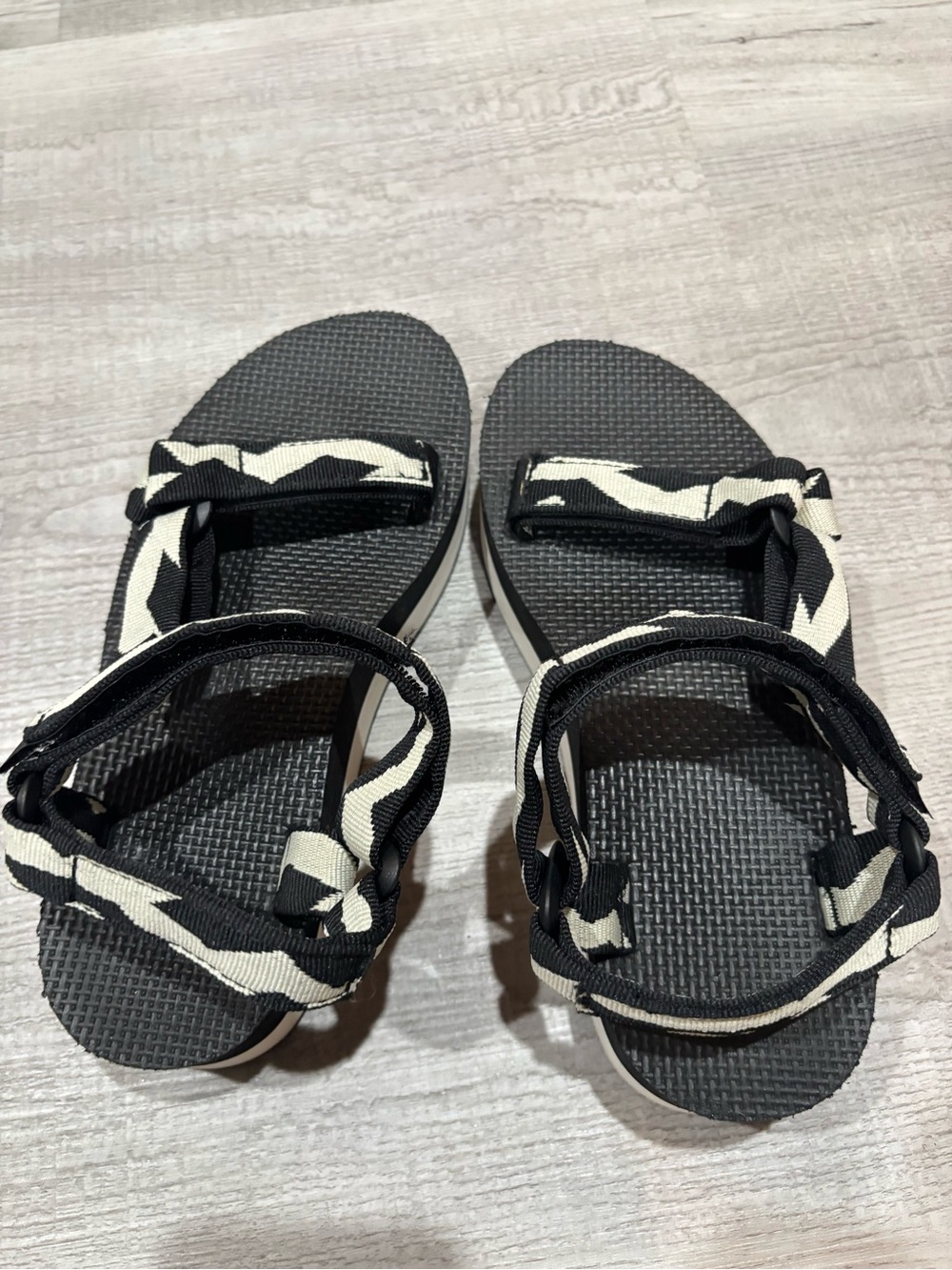 Teva flatform universal sandal